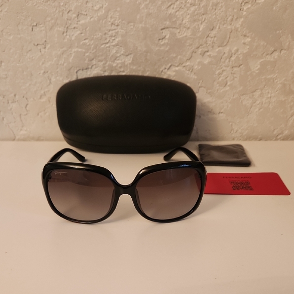 Salvatore Ferragamo Accessories - Salvatore Ferragamo Black Frame Sunglasses with Brown Gradient Lenses